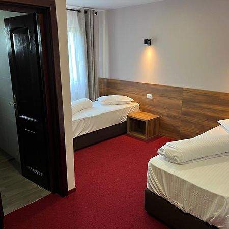 Pension Florica Piteşti Exterior foto